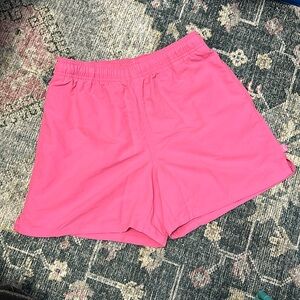 TNA Aritzia Big Easy 5” Shorts size S